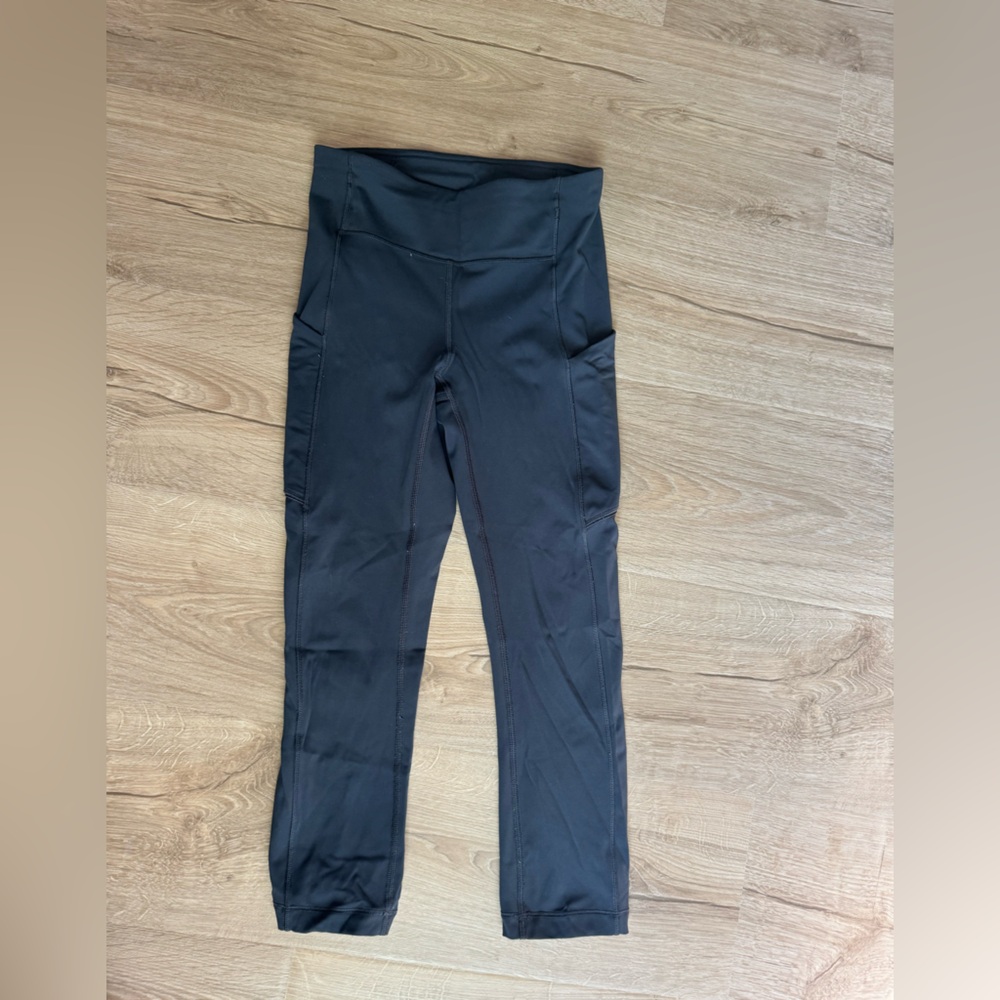 Lululemon Speed Up Tight 21” Crop